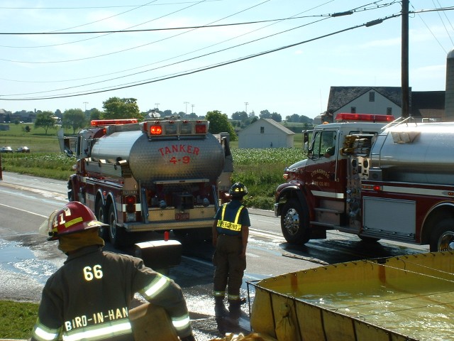 Assisting Witmer on a major gas leak on Single tree lane... 6/2/04